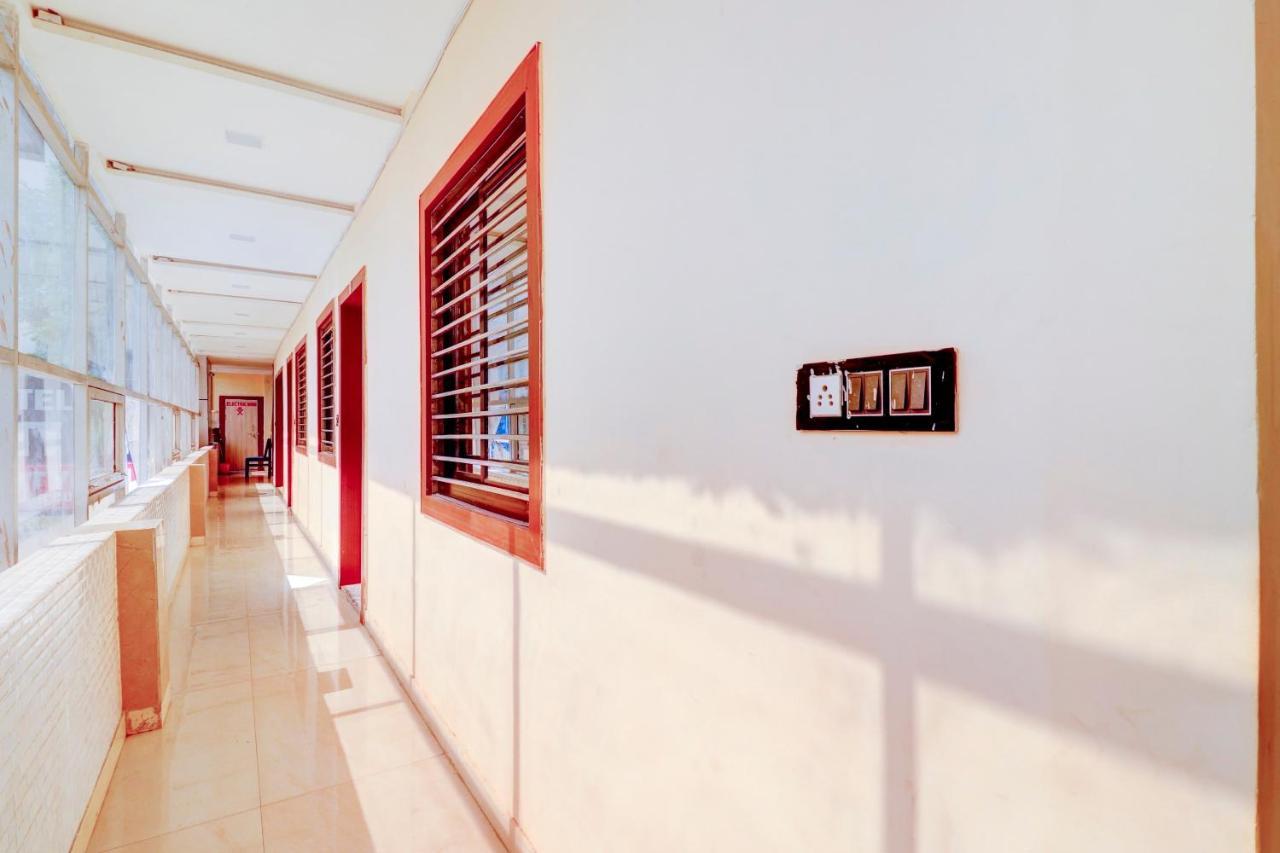 Oyo Flagship 73009 Hotel City Inn Dayal Bagh Zewnętrze zdjęcie